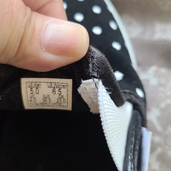 Vans Classic Slip Ons - Picture 3 of 5